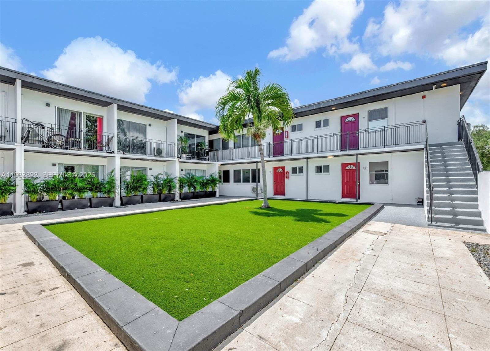 14280 NE 6th Ave, North Miami, FL 33161 photo 3