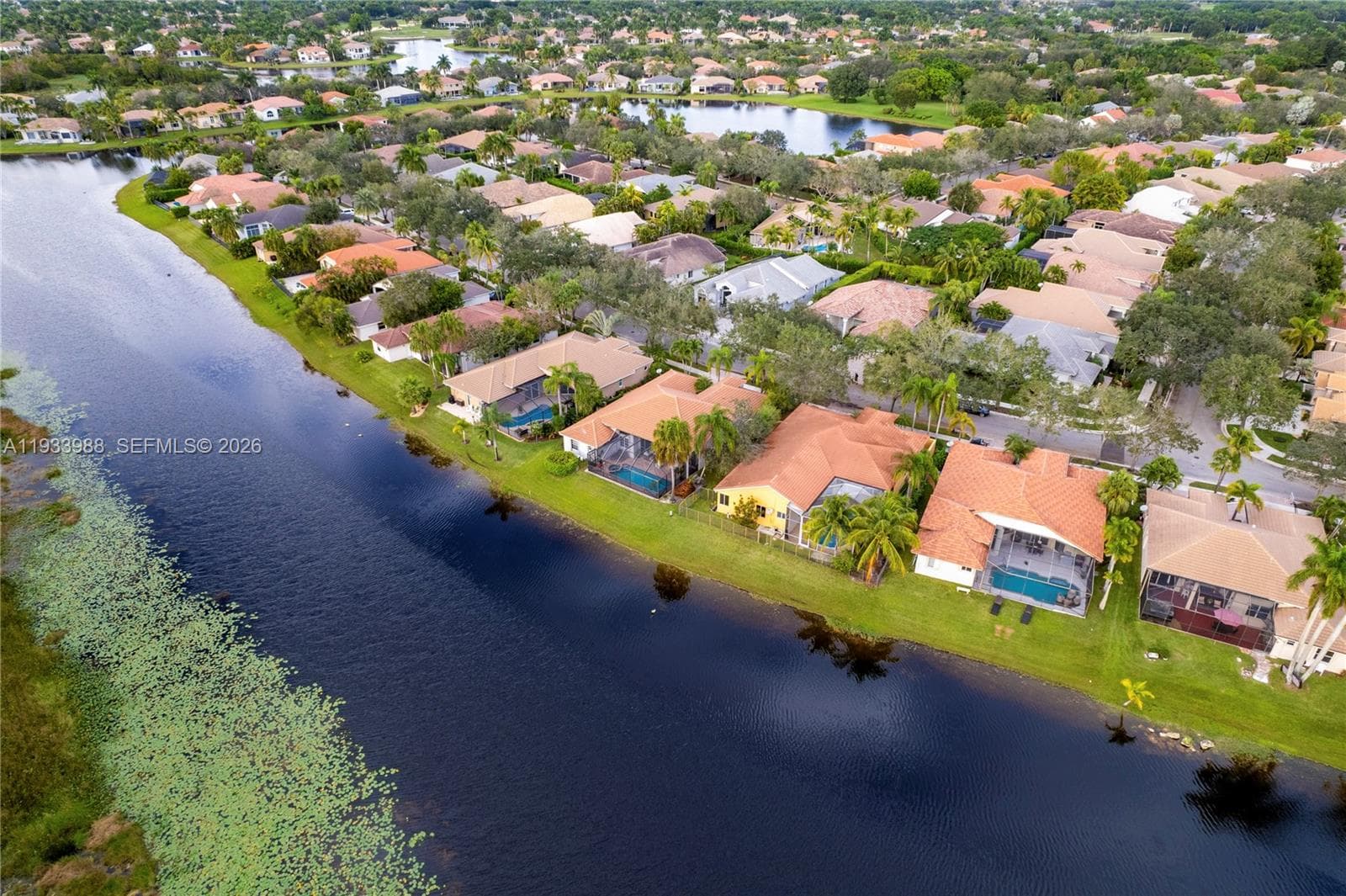 2893 Oakbrook Dr, Weston, FL 33332 photo 5