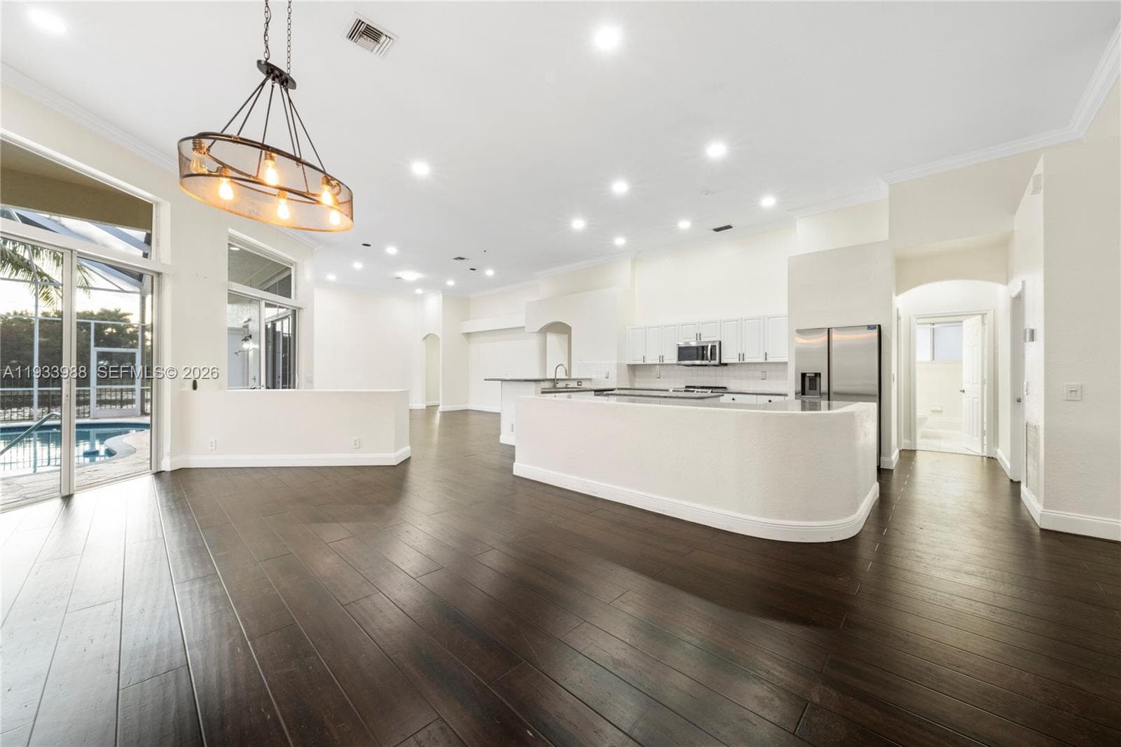 2893 Oakbrook Dr, Weston, FL 33332 photo 4
