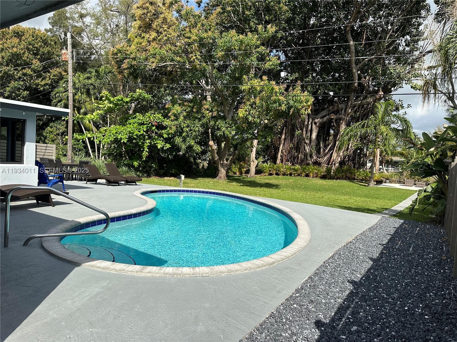 513 NW 30th St, Wilton Manors, FL 33311 photo 5