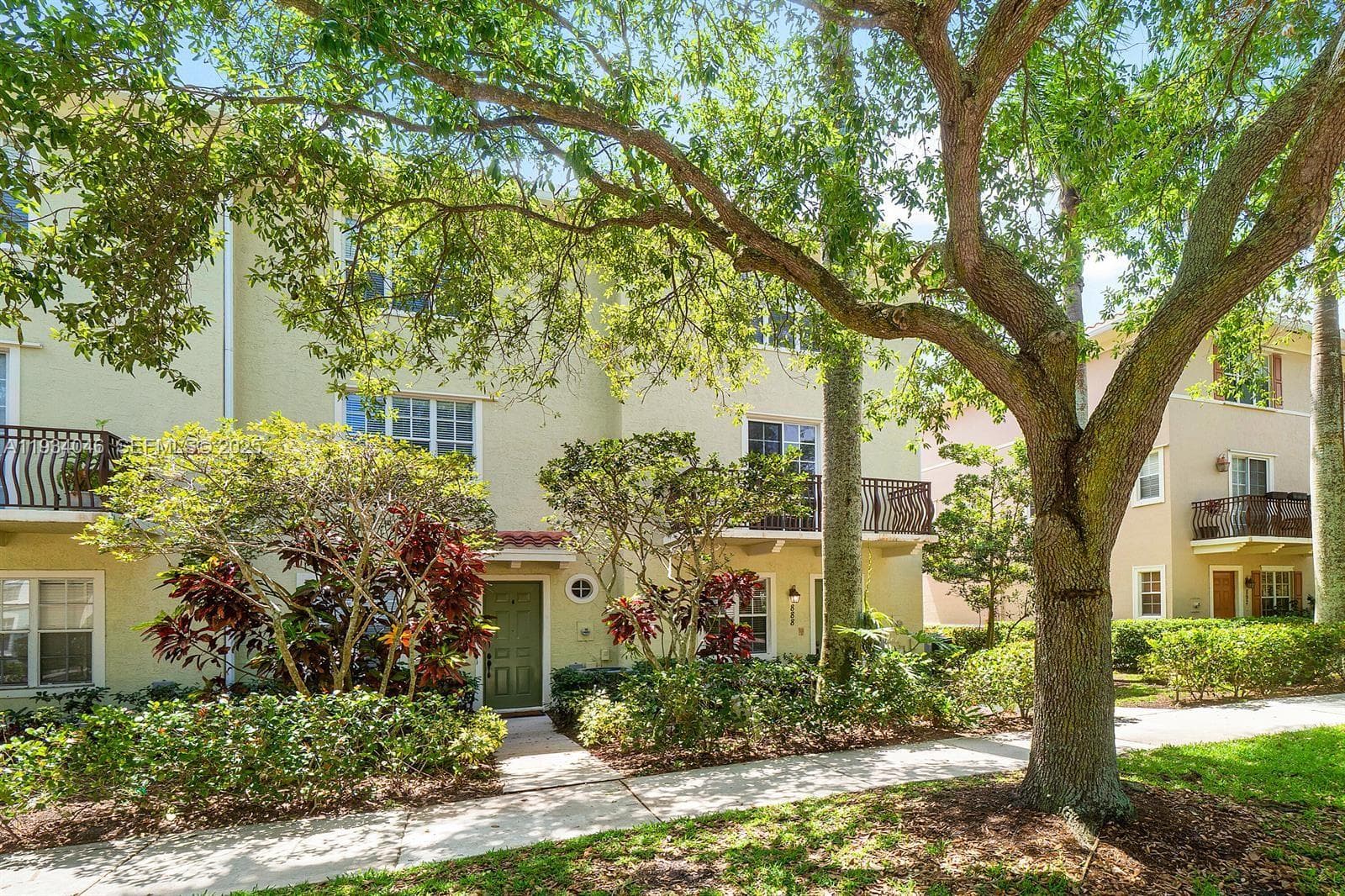 888 University Blvd, Jupiter, FL 33458 photo 2