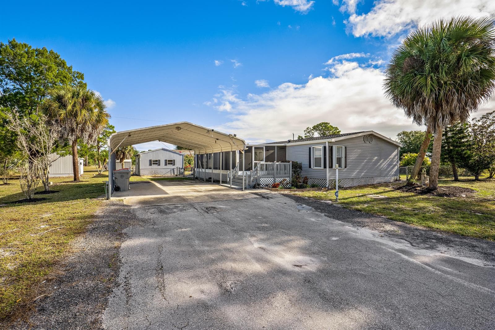 7990 129th Place, Sebastian, FL 32958 photo 2