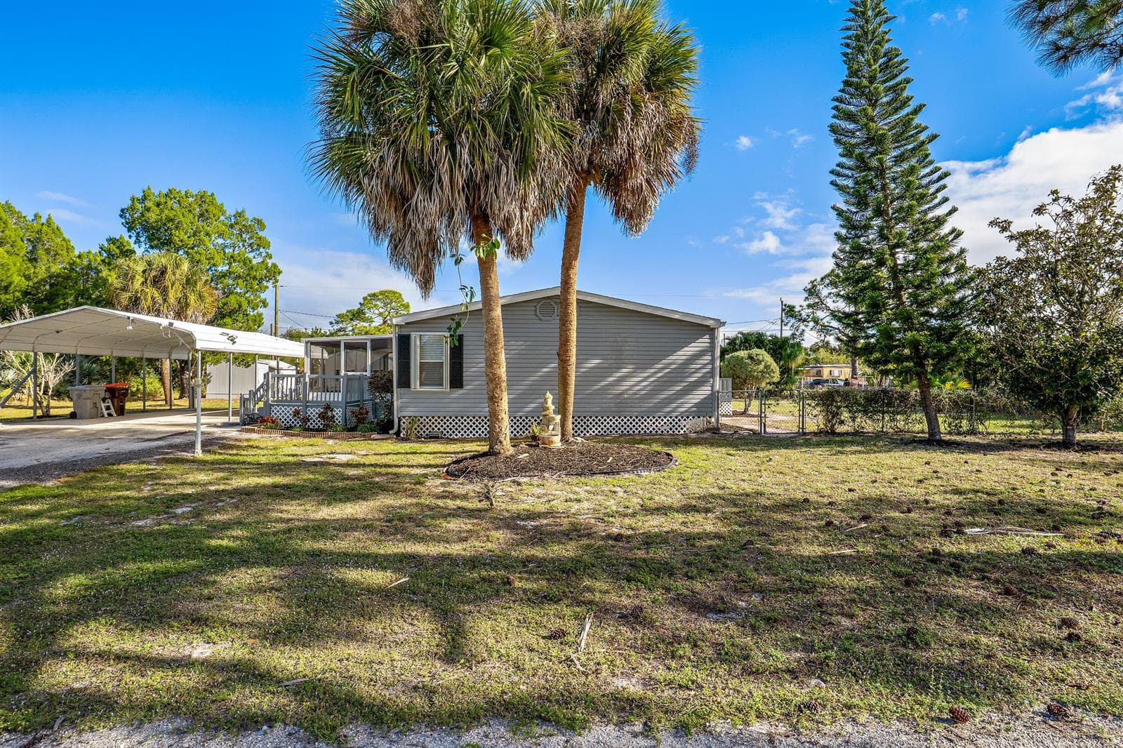 7990 129th Place, Sebastian, FL 32958 photo 3