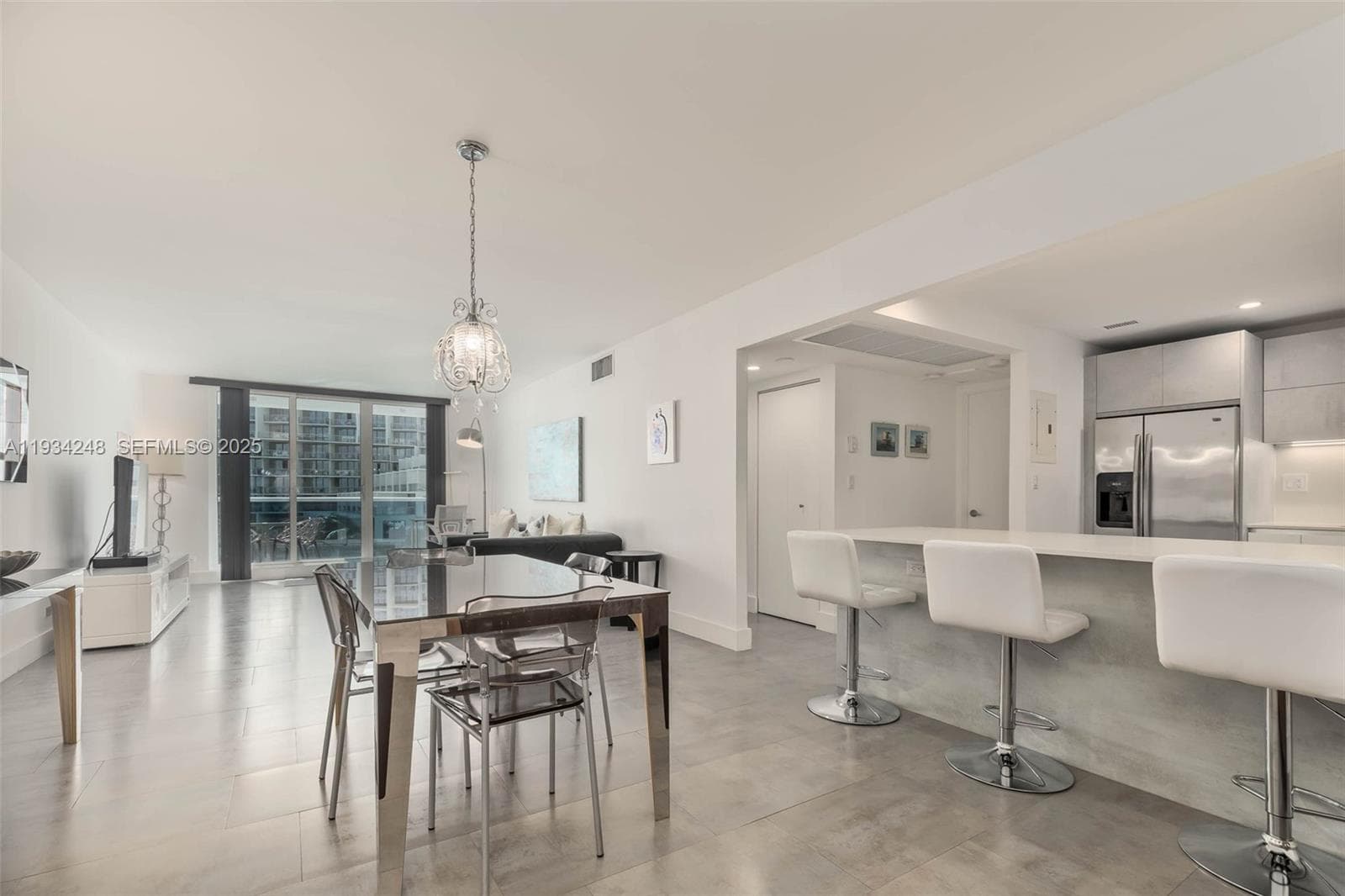 2301 Collins Ave # 507, Miami Beach, FL 33139 photo 2
