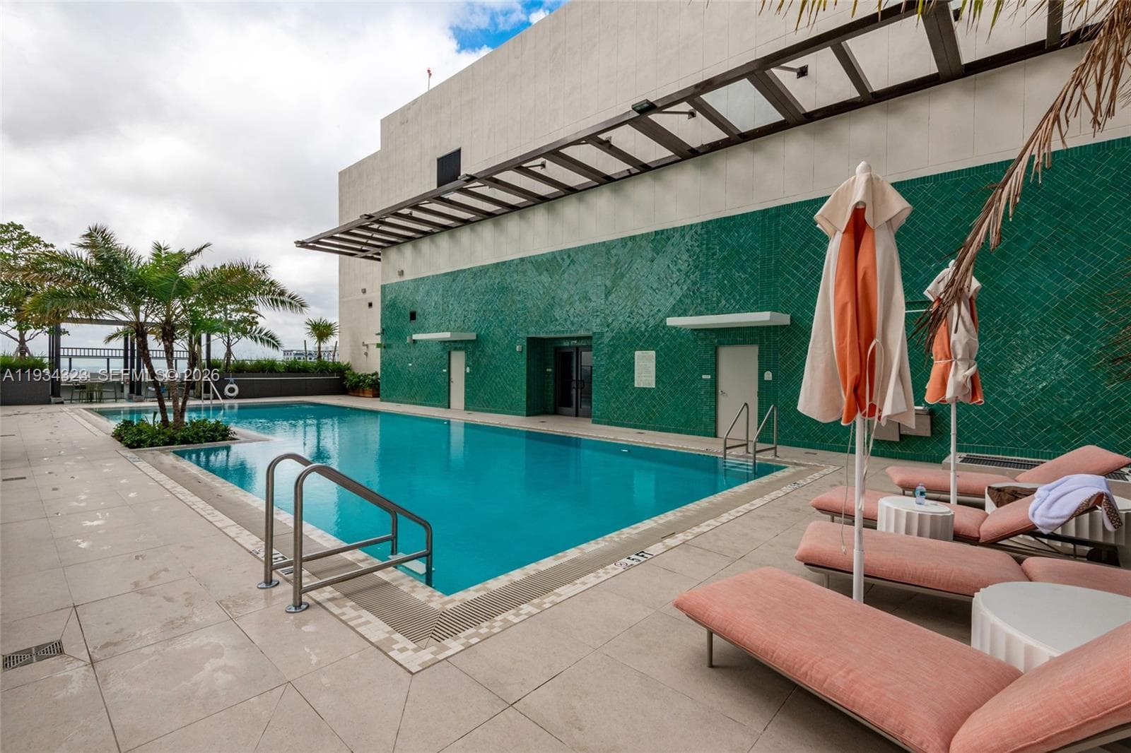 11 NE 6 ST # 1407, Miami, FL 33132 photo 2