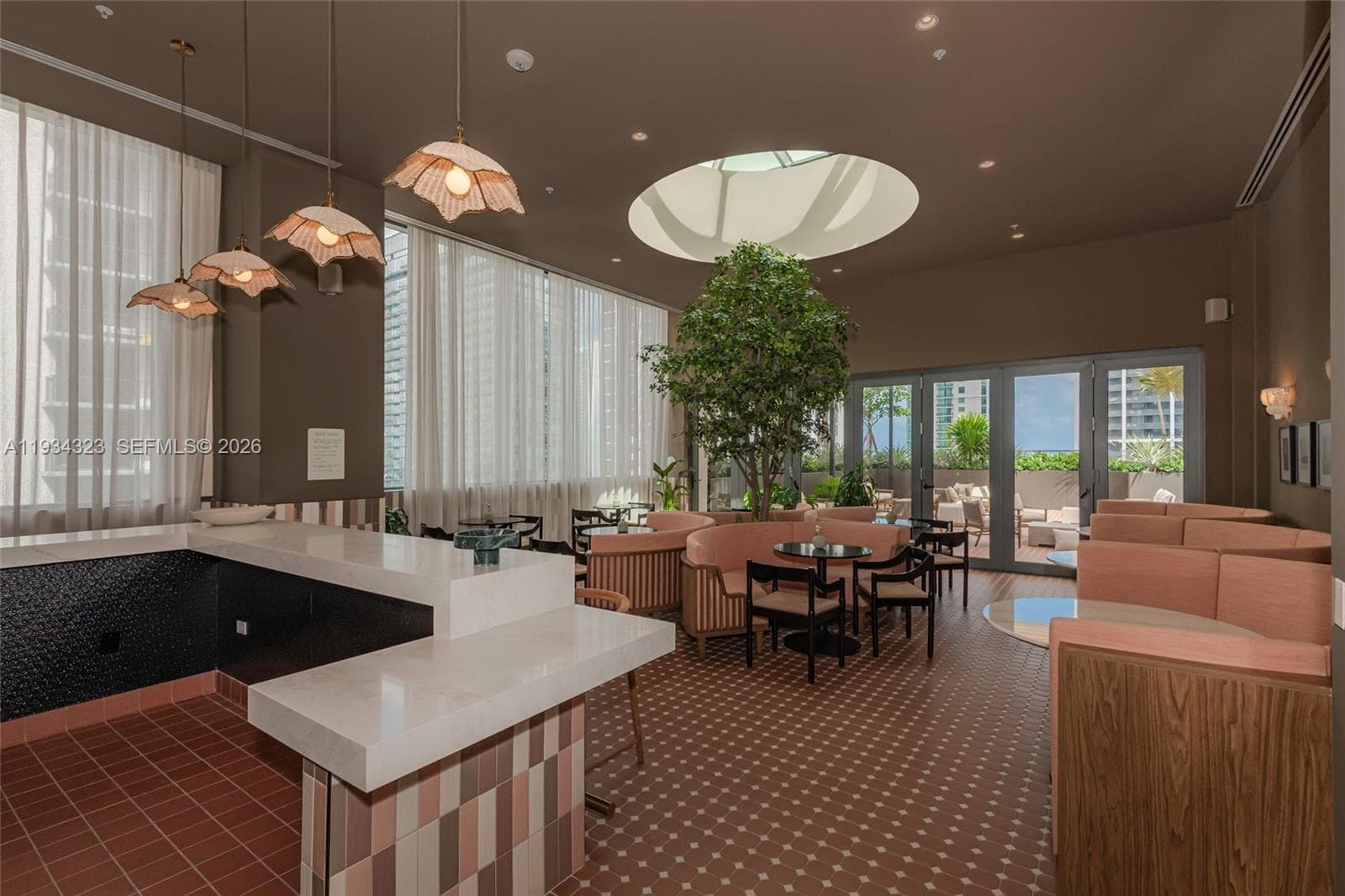11 NE 6 ST # 1407, Miami, FL 33132 photo 4