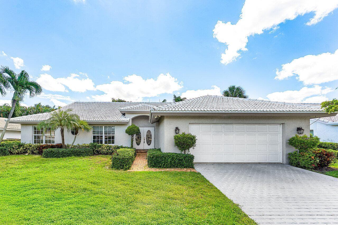 4572 White Cedar Lane, Delray Beach, FL 33445 photo 2