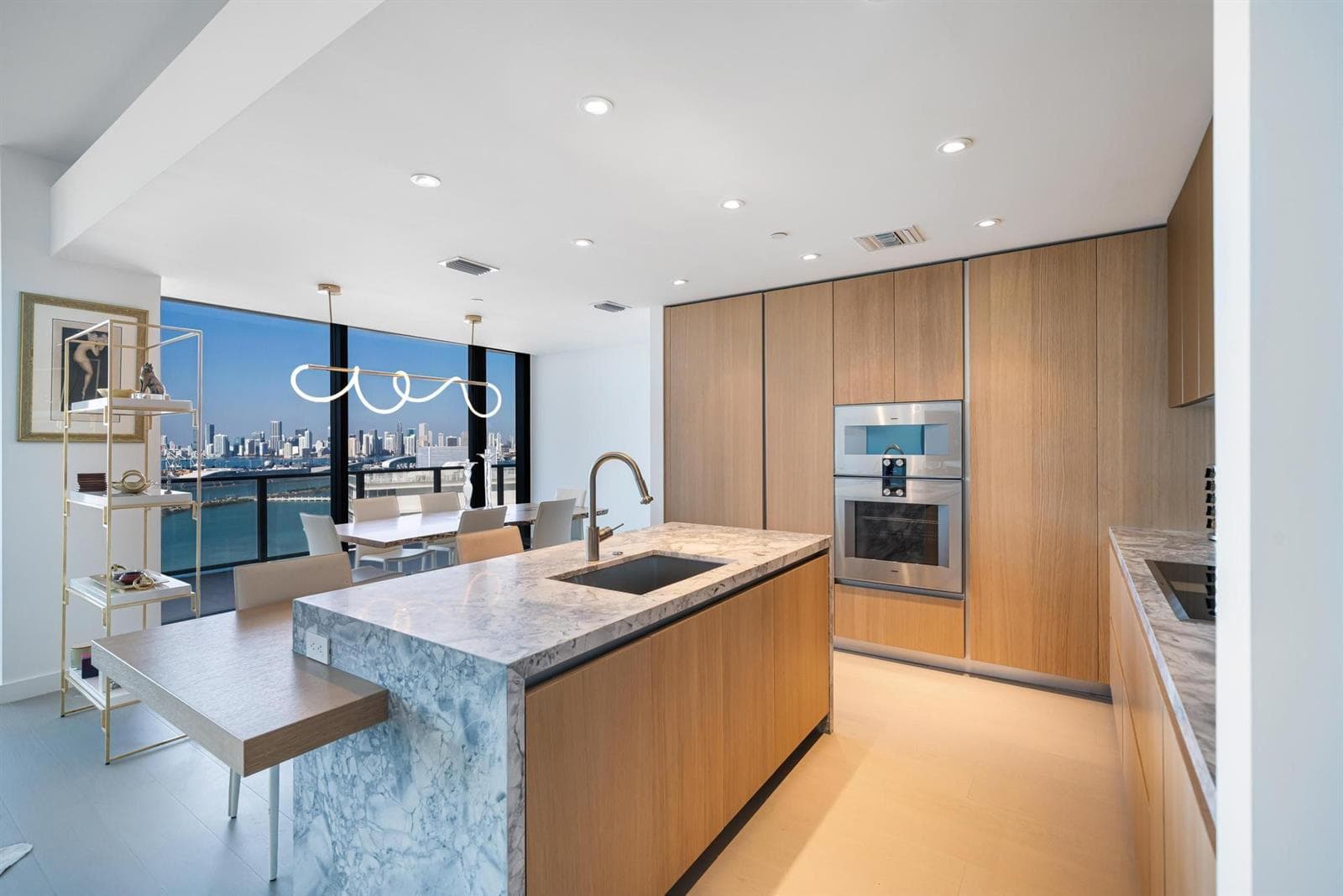 500 Alton # 2702, Miami Beach, FL 33139 photo 4