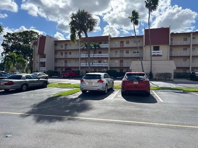 1000 Country Club Drive # 403, Margate, FL 33063 photo 2