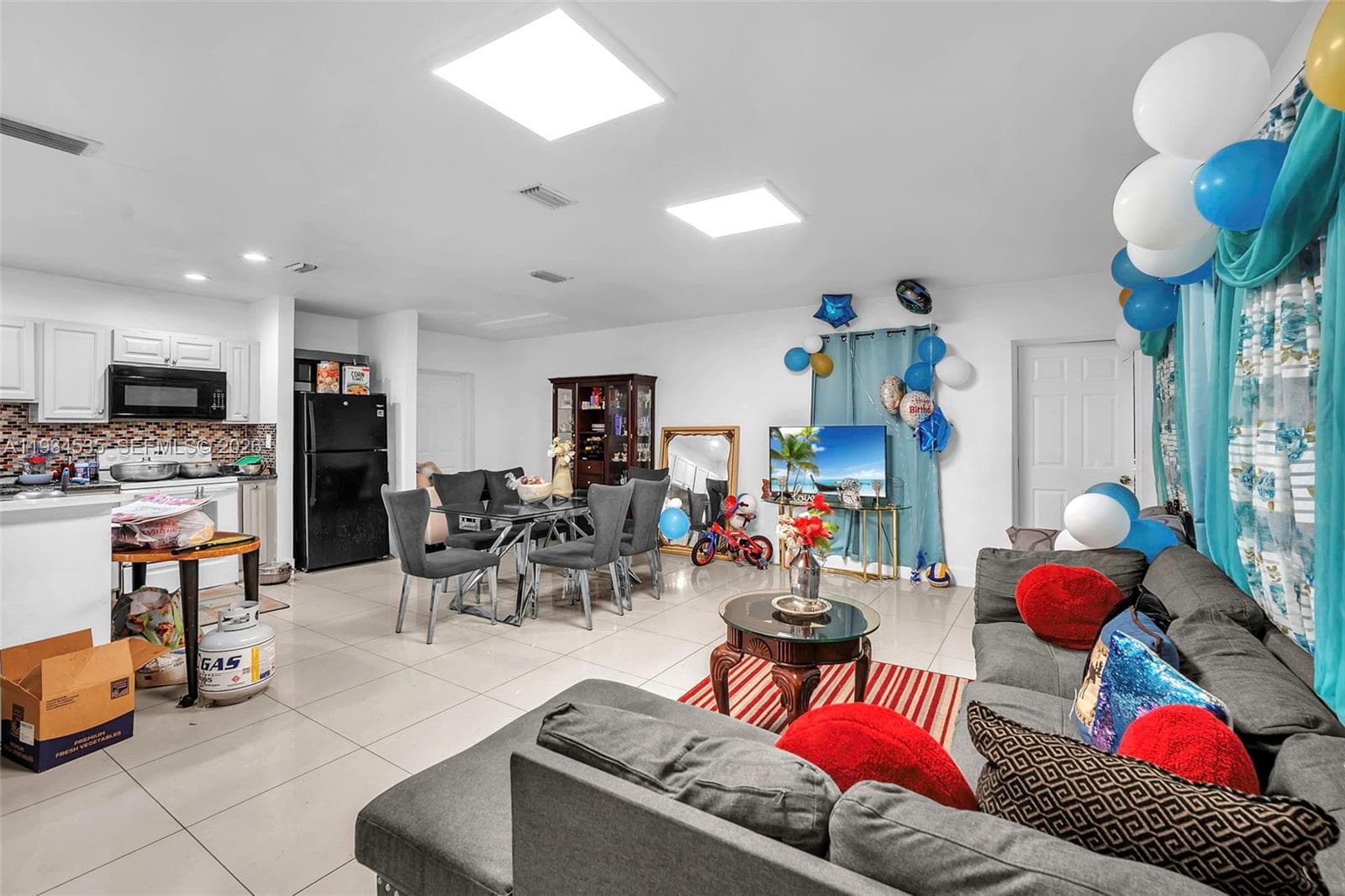 16234 NE 9th Ct, North Miami Beach, FL 33162 photo 5