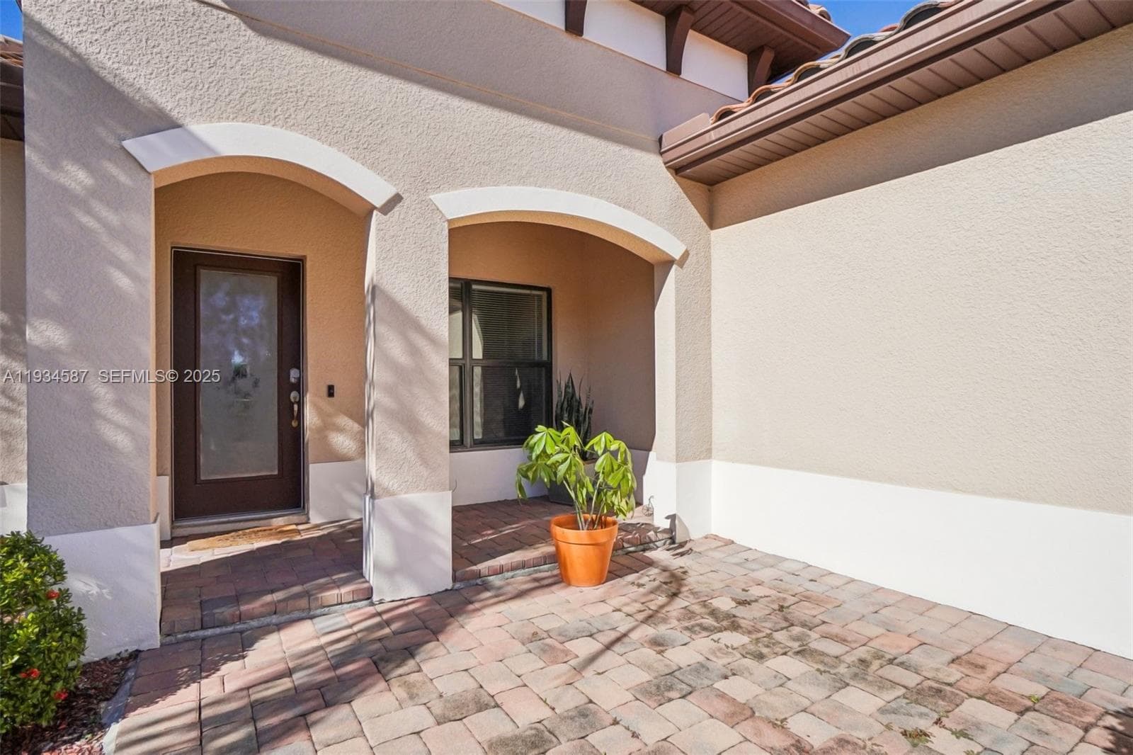 310 VILLA SORRENTO CIR, Other City - In The State Of Florida, FL 33844 photo 3