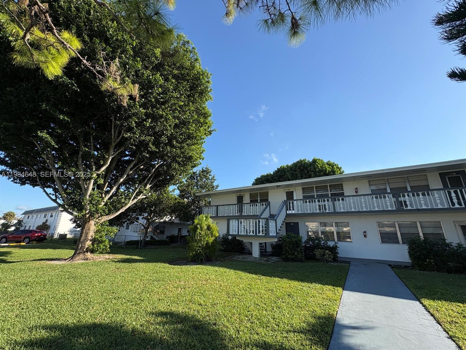243 Sheffield J # 243, West Palm Beach, FL 33417 photo 3