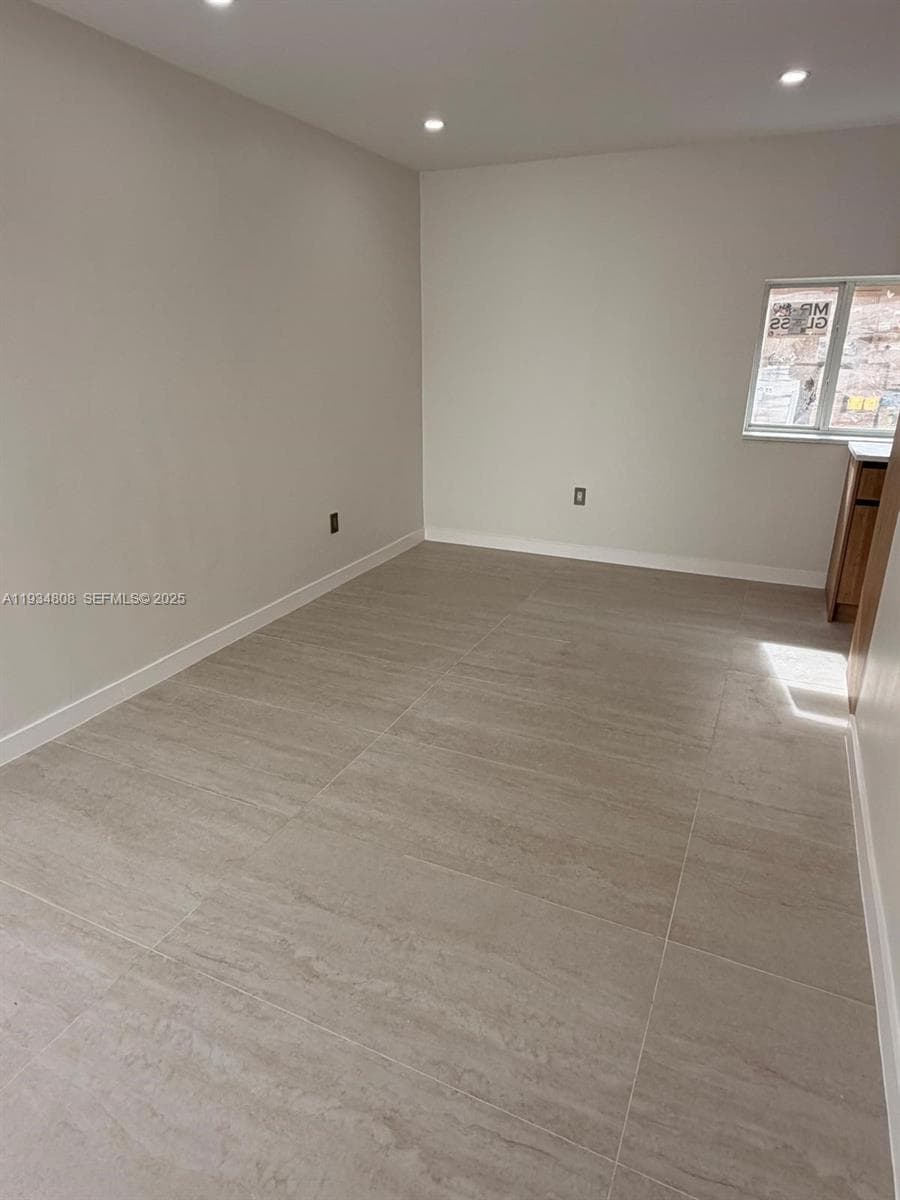 2436 SW 7th St # 12, Miami, FL 33135 photo 5