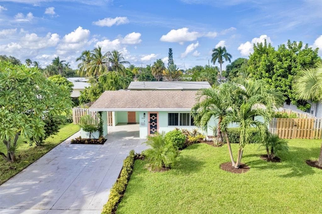 2611 NE 20th Street, Pompano Beach, FL 33062 photo 2
