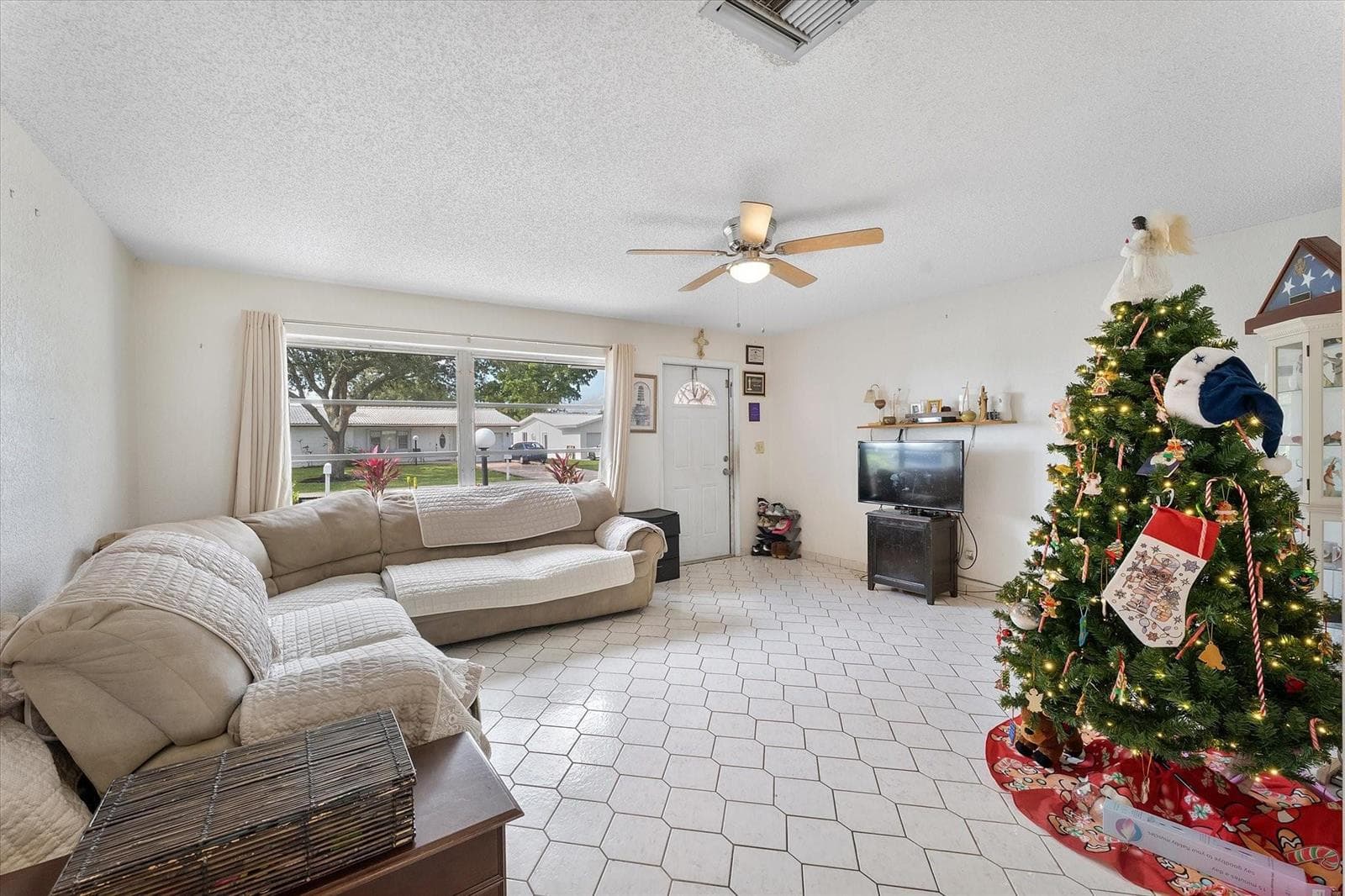 1540 NW 85th Avenue, Plantation, FL 33322 photo 5