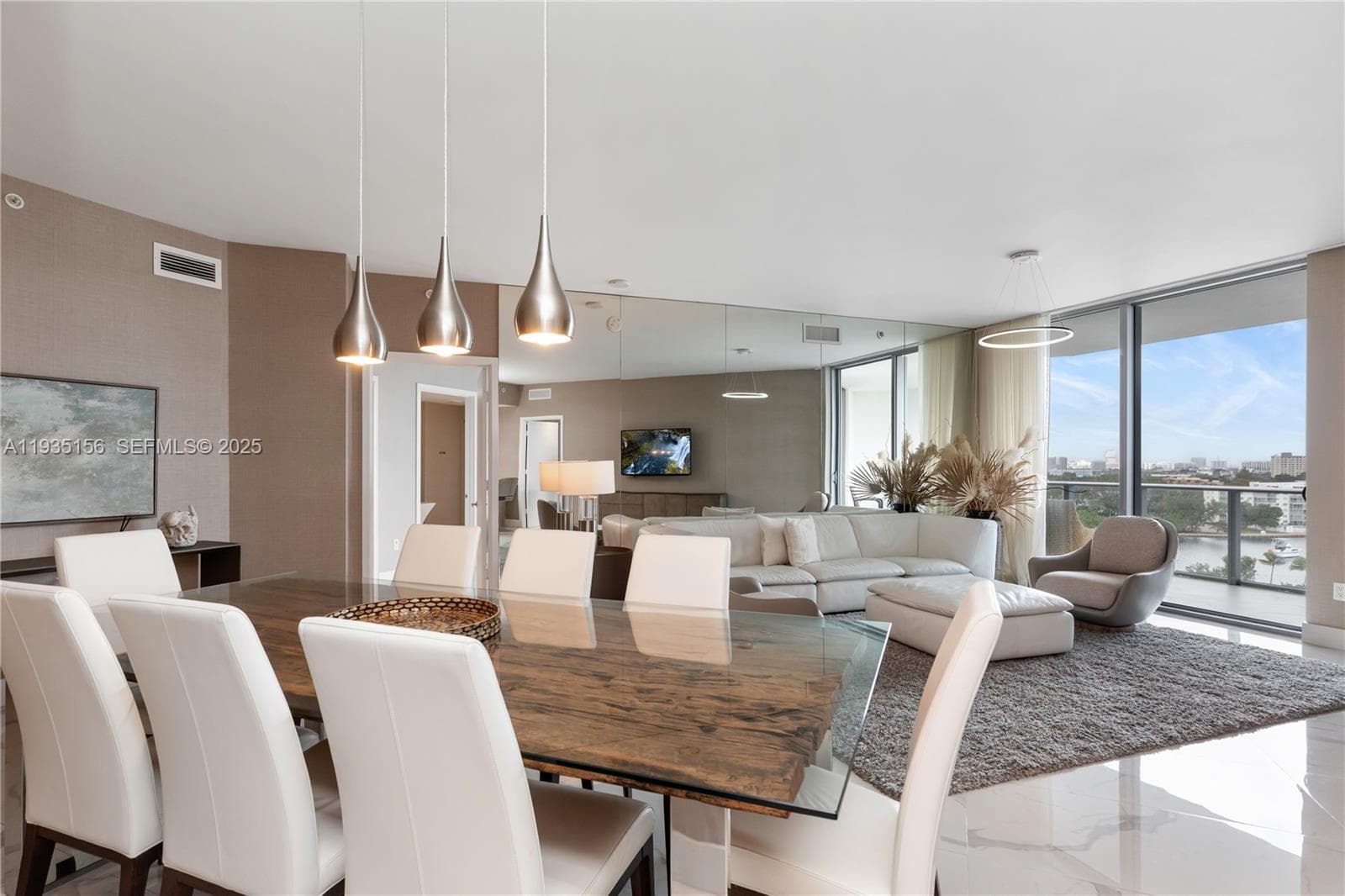 17301 Biscayne Blvd # 908, North Miami Beach, FL 33160 photo 3