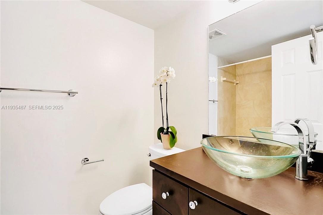 1065 S Flagler Ave # 701, Pompano Beach, FL 33060 photo 4