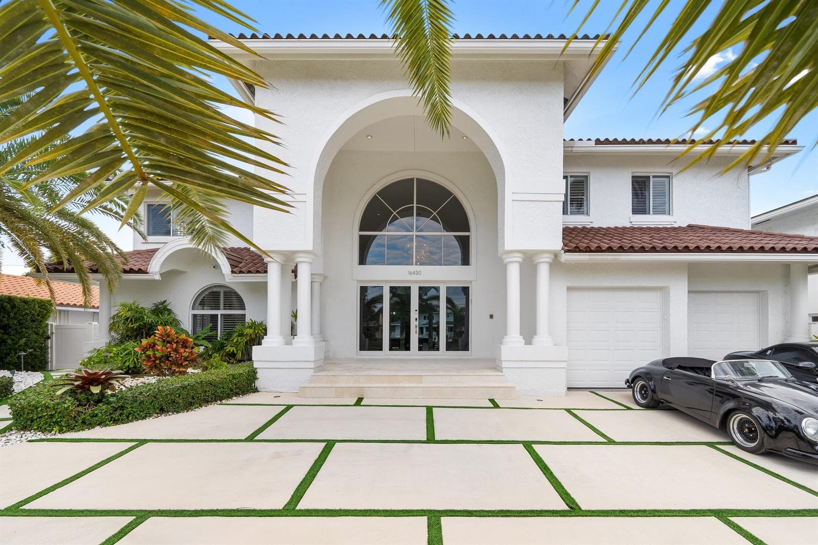 16430 NE 30th Avenue, North Miami Beach, FL 33160 photo 5