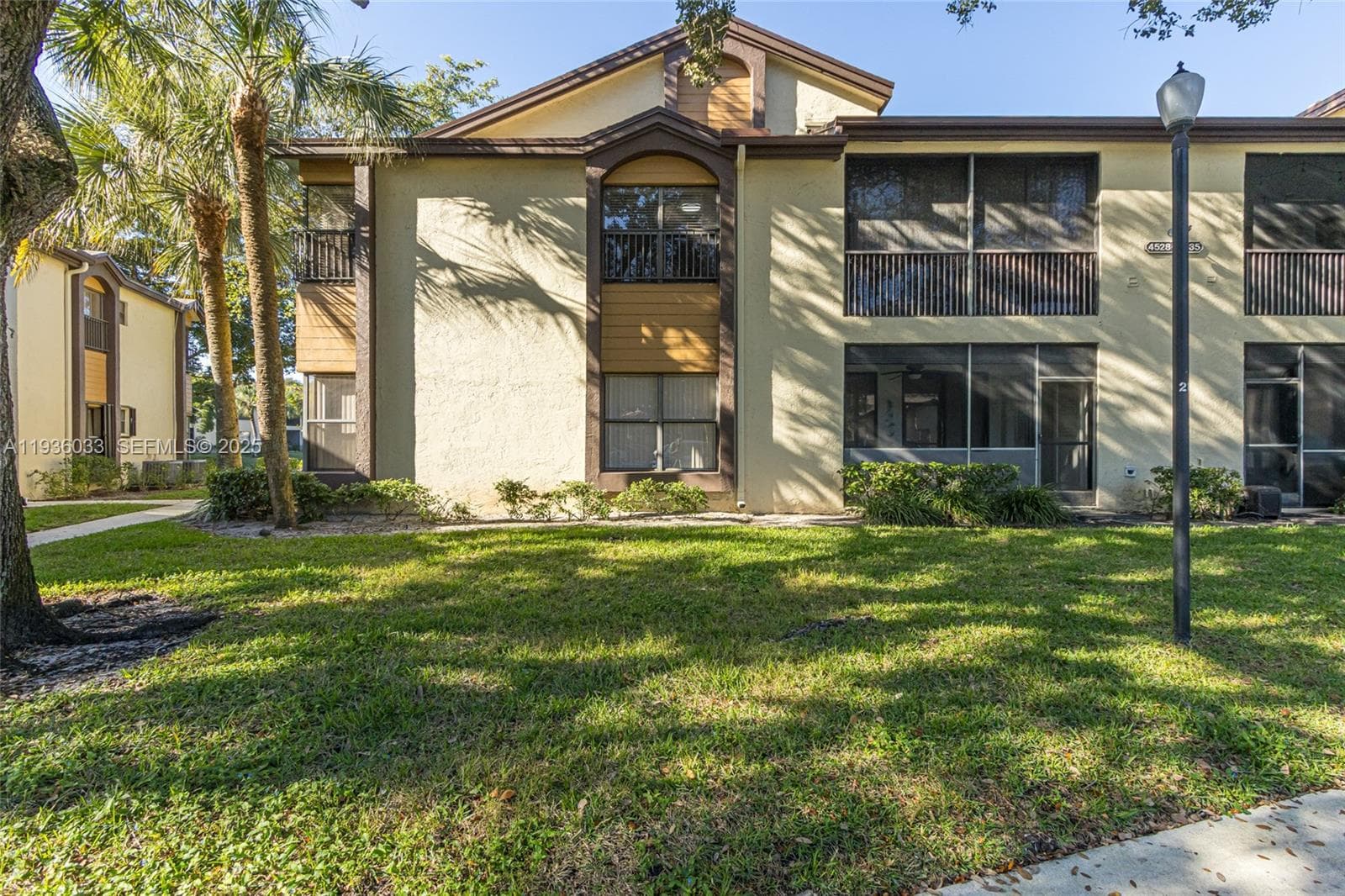 4534 S Carambola Cir S # 27275, Coconut Creek, FL 33066 photo 2