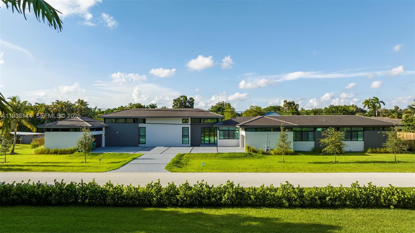 11911 NW 2nd St, Plantation, FL 33325 photo 4