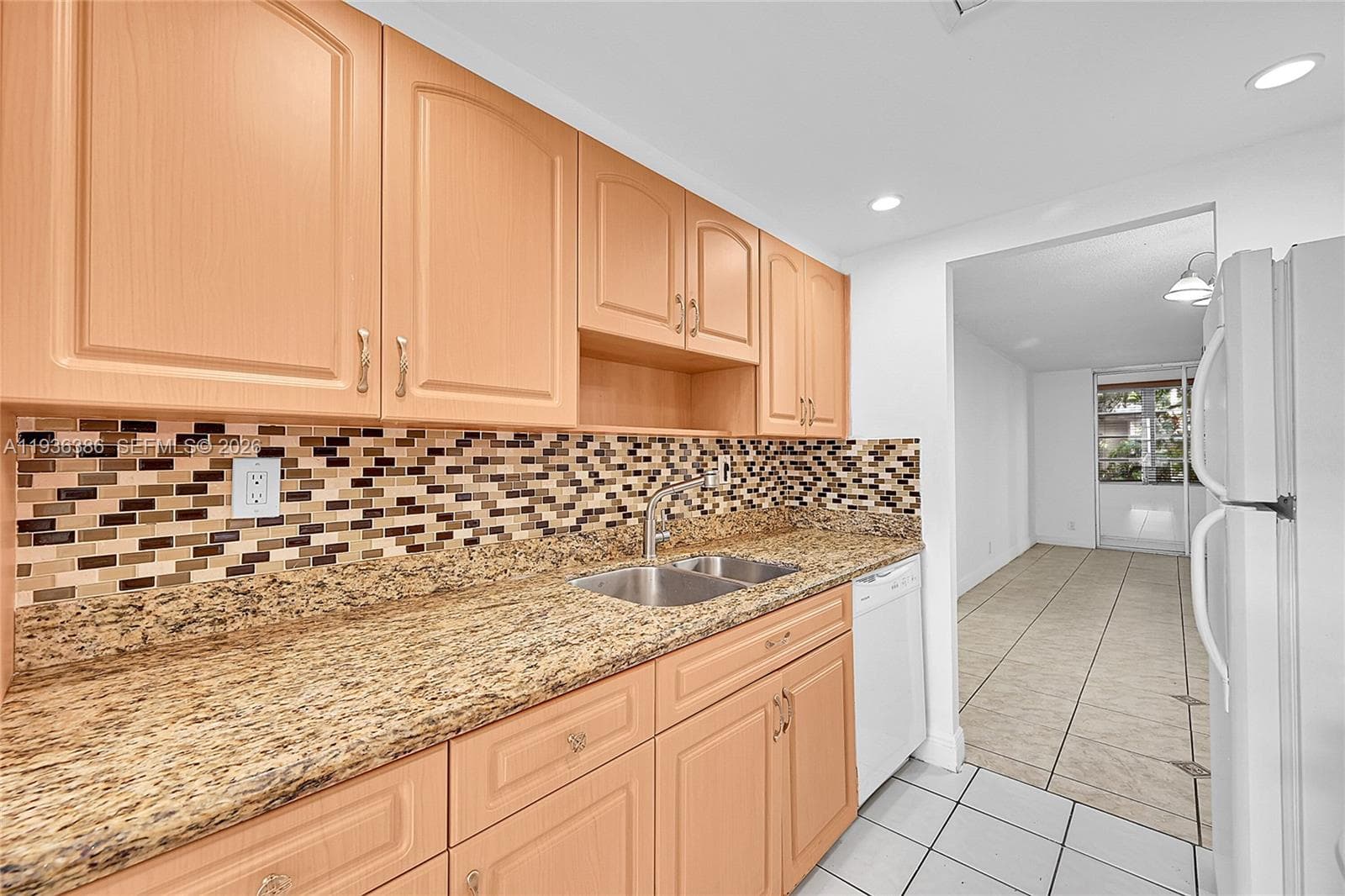 4850 NW 29th Ct # 125, Lauderdale Lakes, FL 33313 photo 2