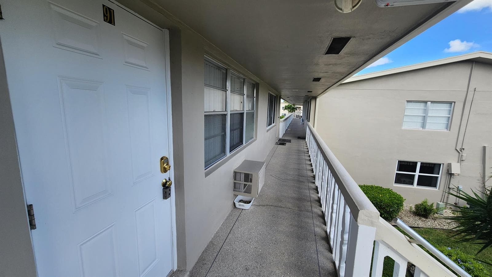 91 Coventry D, West Palm Beach, FL 33417 photo 2