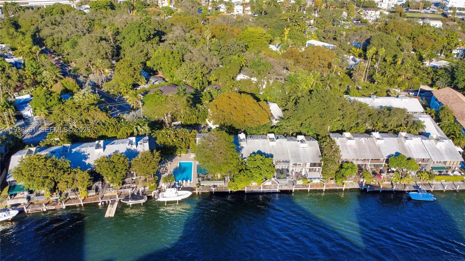 1000 NW N River Dr # 20, Miami, FL 33136 photo 3