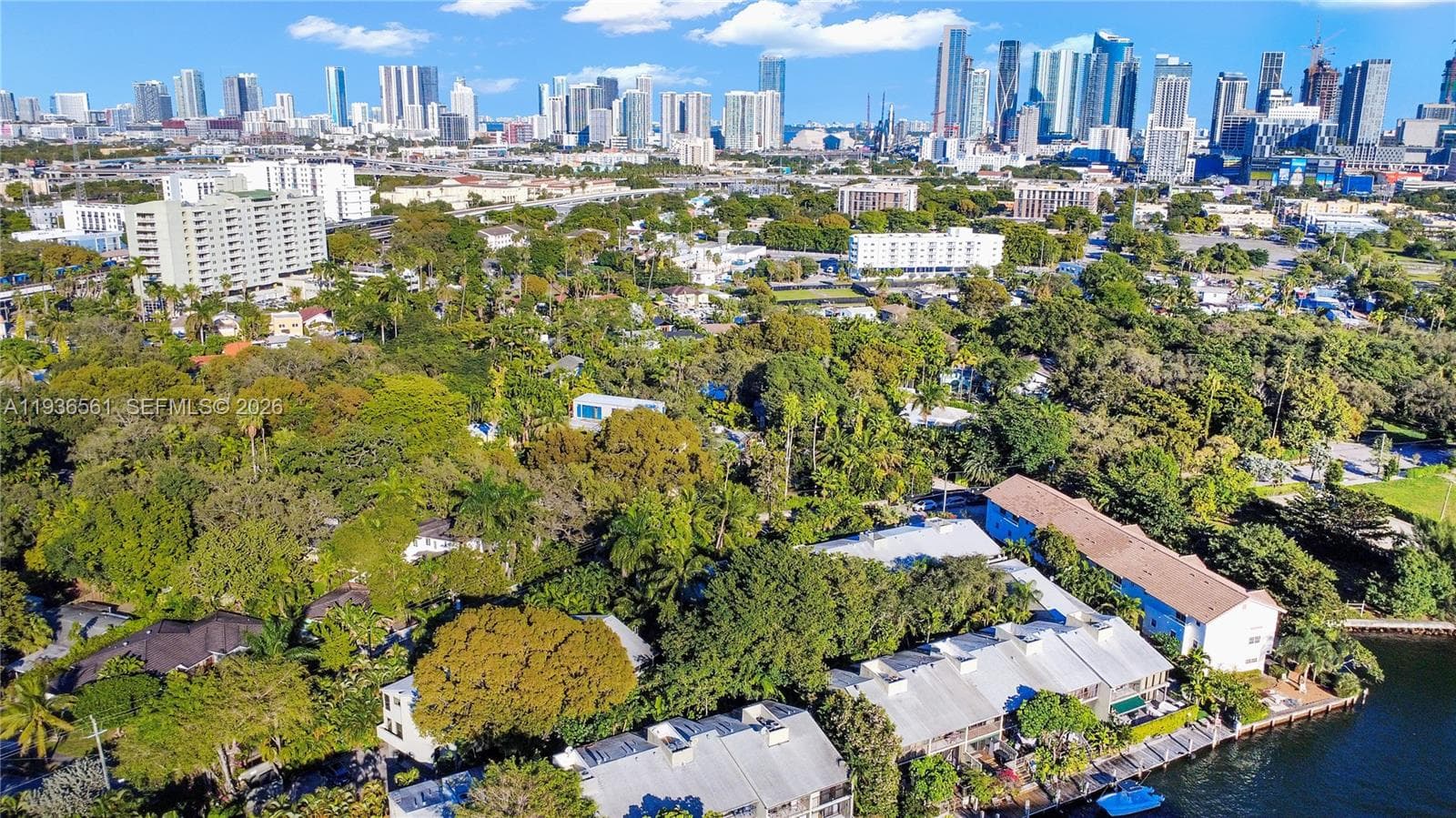 1000 NW N River Dr # 20, Miami, FL 33136 photo 4