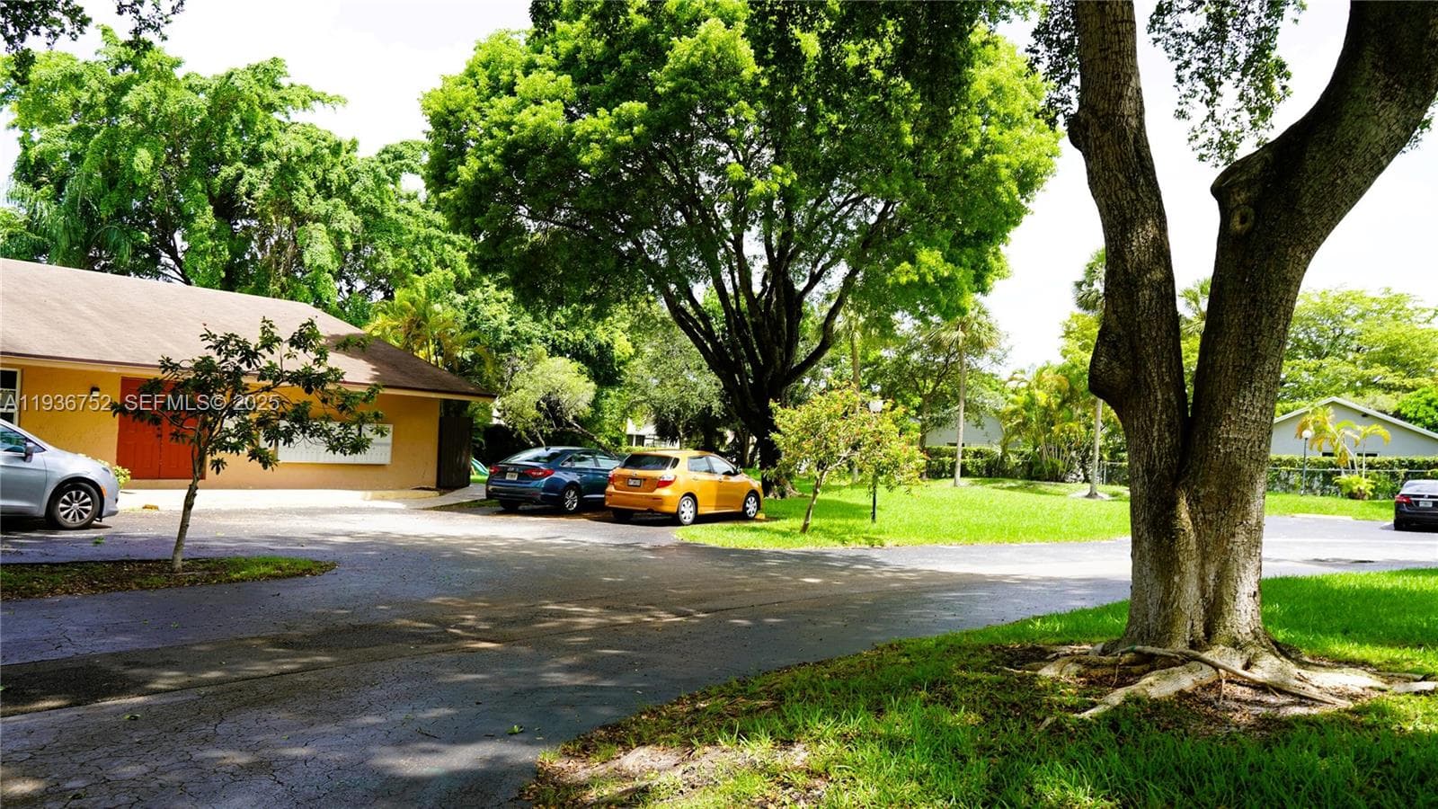 7175 Nova Dr # 204, Davie, FL 33317 photo 4