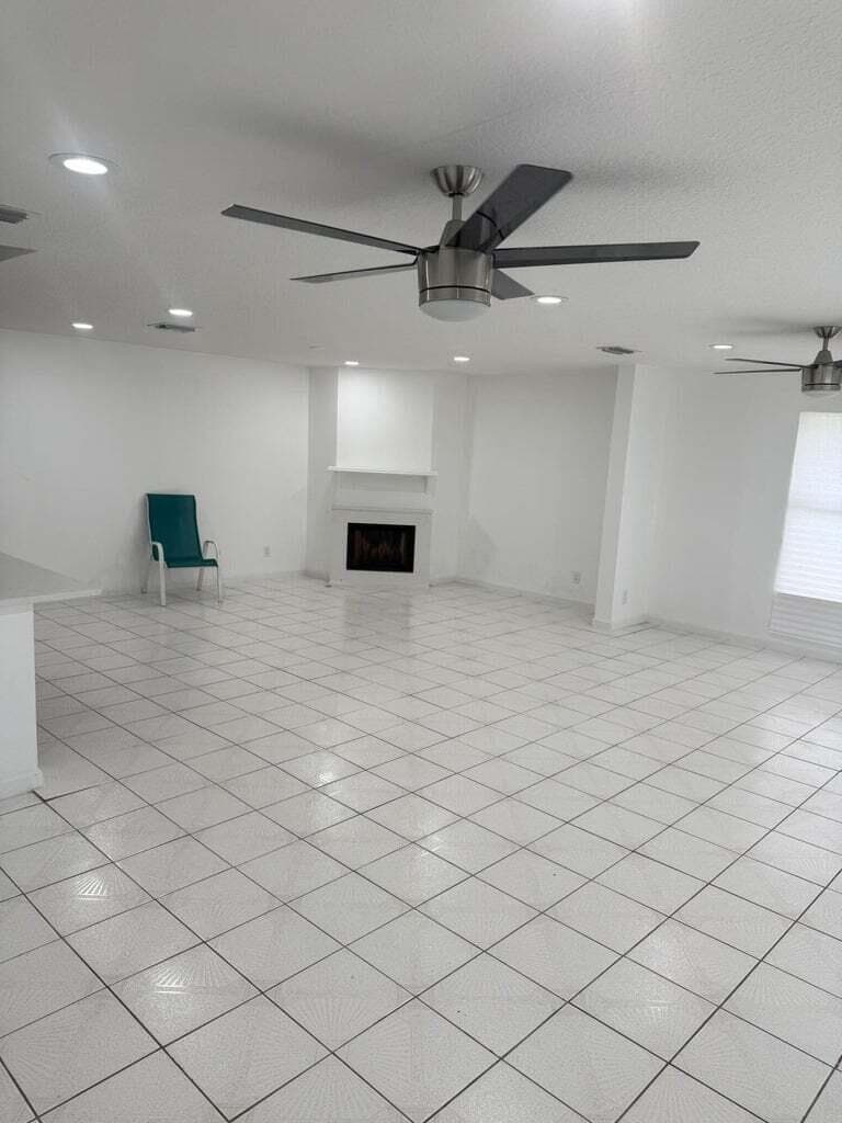1334 N Mangonia Drive, West Palm Beach, FL 33401 photo 3
