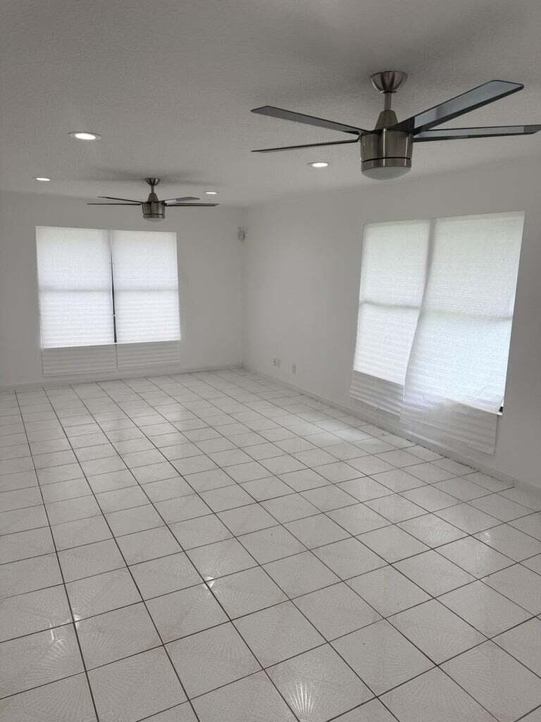 1334 N Mangonia Drive, West Palm Beach, FL 33401 photo 4