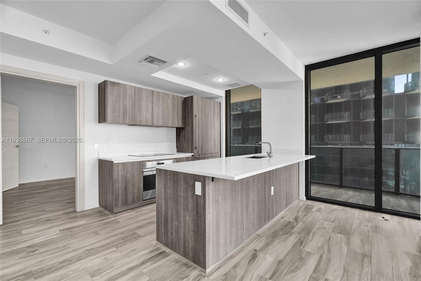 801 S Miami Ave # 2405, Miami, FL 33130 photo 5
