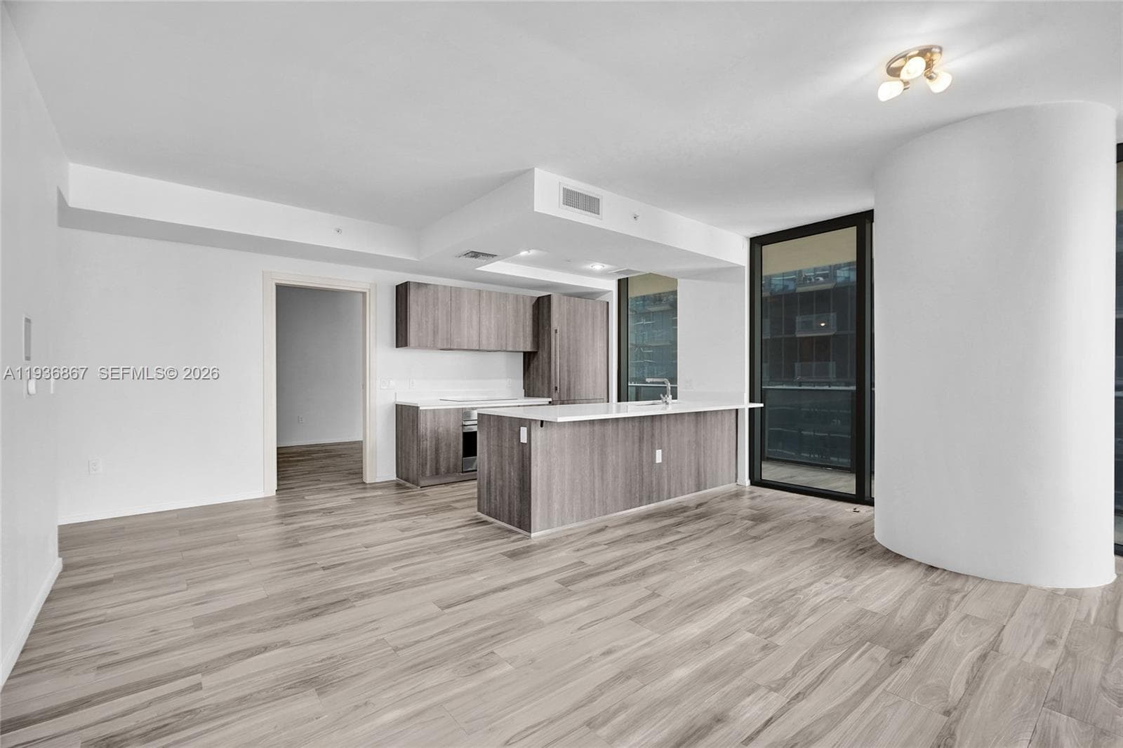 801 S Miami Ave # 2405, Miami, FL 33130 photo 4