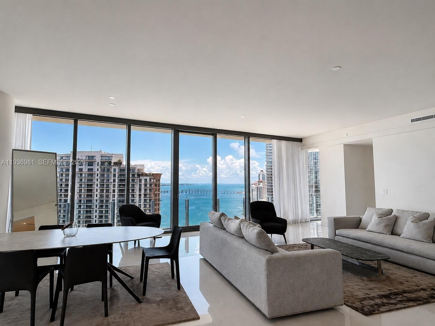 300 Biscayne Blvd Way # 3201, Miami, FL 33130 photo 3
