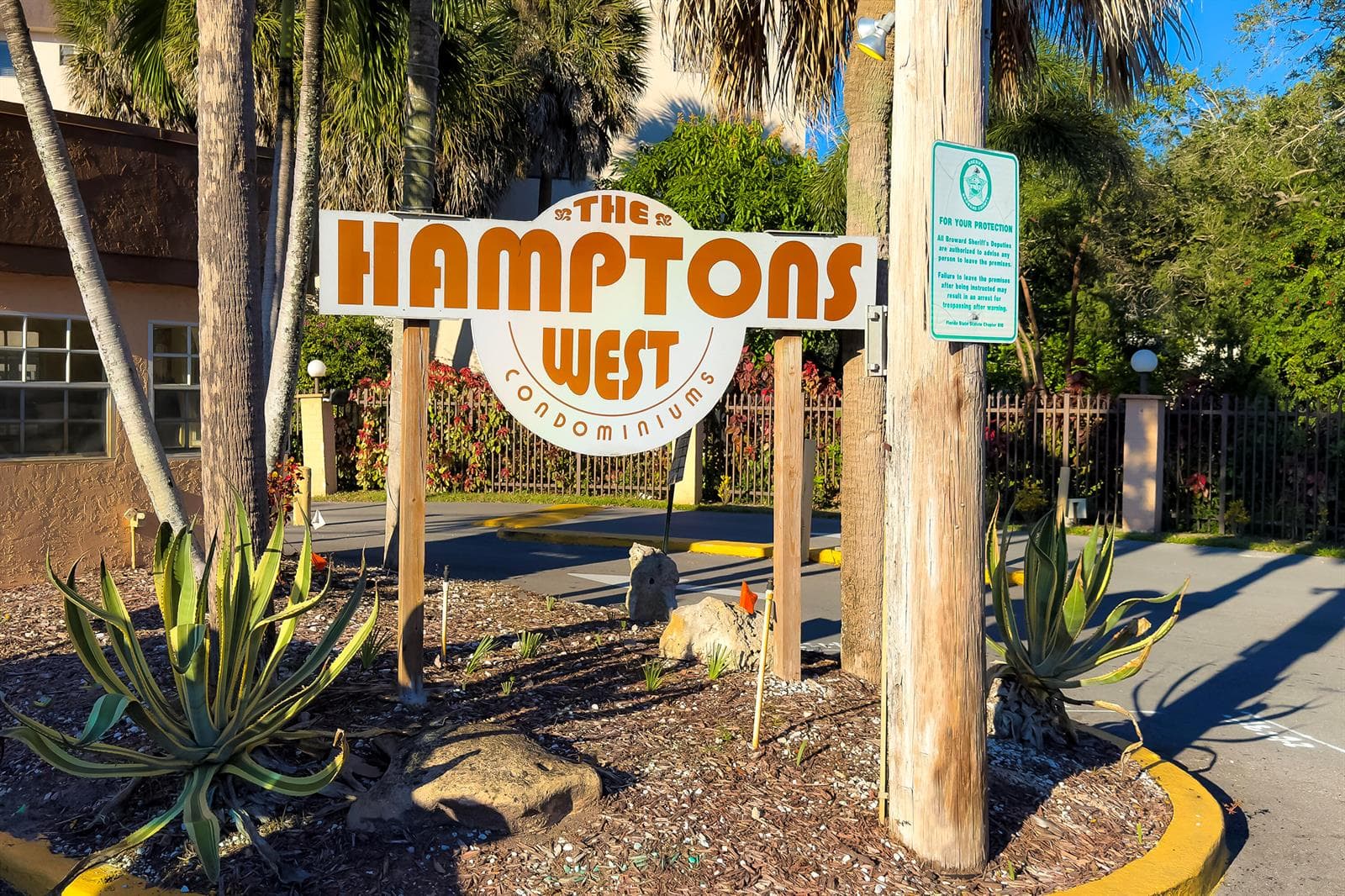 8030 Hampton Boulevard # 502, North Lauderdale, FL 33068 photo 2