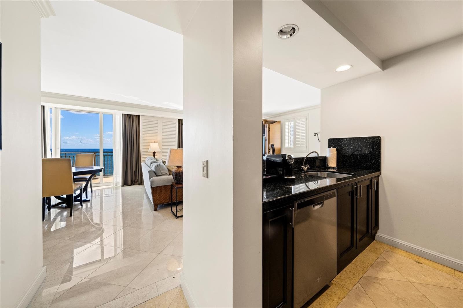 601 N Ft Lauderdale Bch Boulevard # 1008, Fort Lauderdale, FL 33304 photo 5