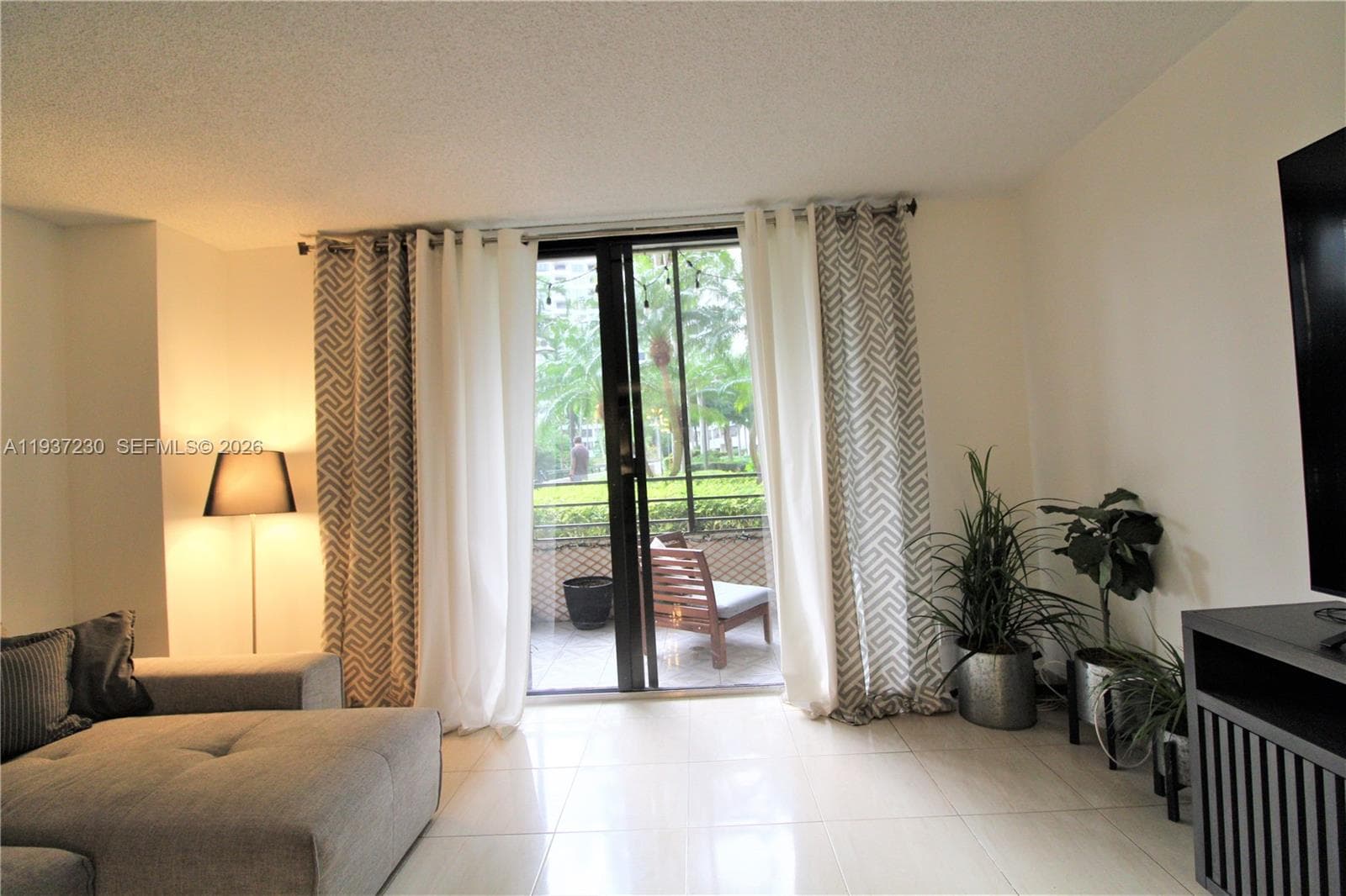 2500 Parkview Dr # 315, Hallandale Beach, FL 33009 photo 2