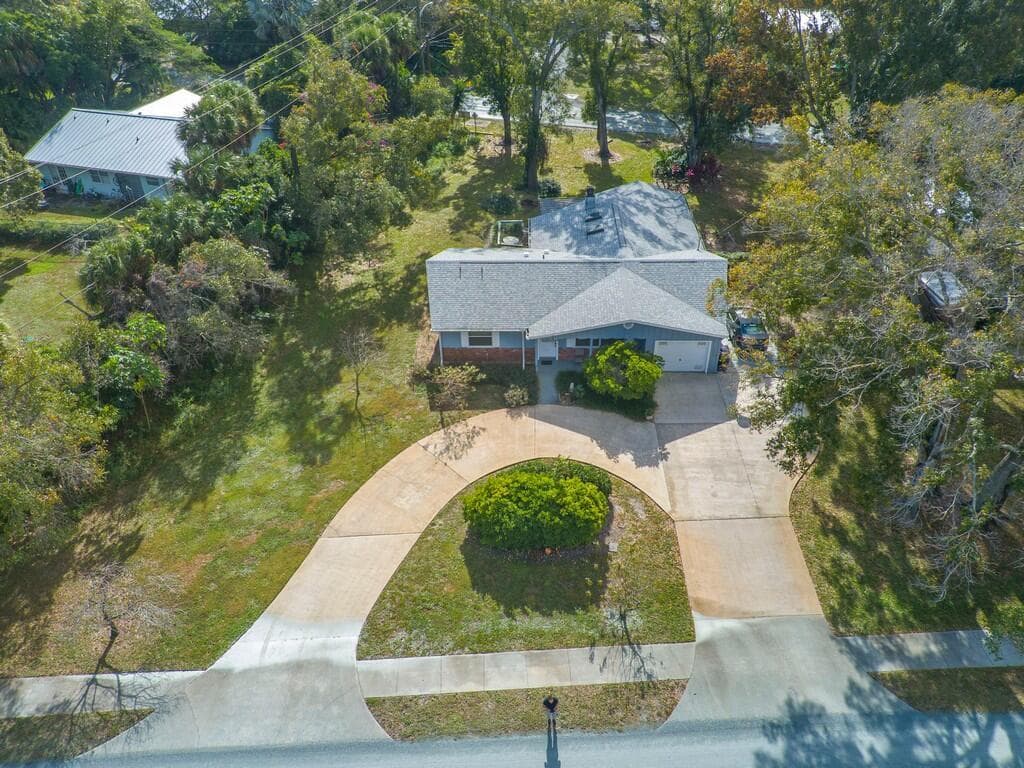 3105 Atlantic Boulevard, Vero Beach, FL 32960 photo 2