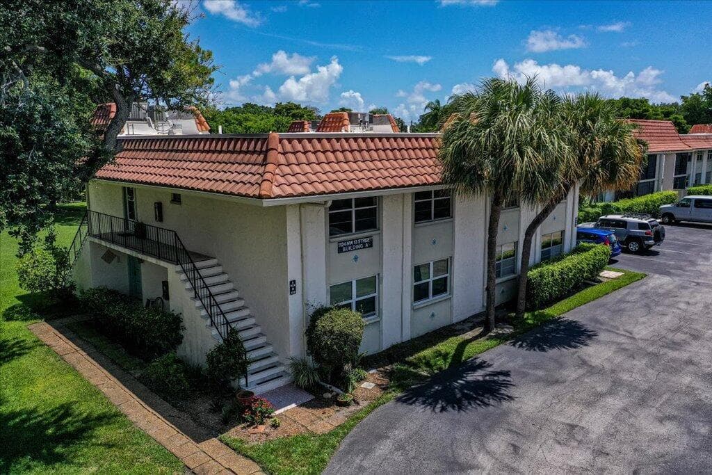 1124 NW 13th Street # 120a, Boca Raton, FL 33486 photo 2