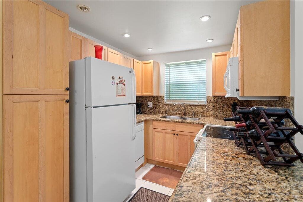 1124 NW 13th Street # 120a, Boca Raton, FL 33486 photo 3
