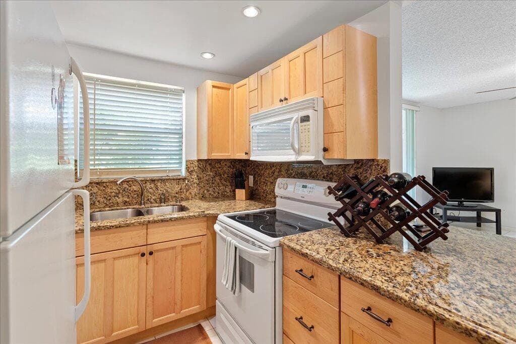 1124 NW 13th Street # 120a, Boca Raton, FL 33486 photo 4
