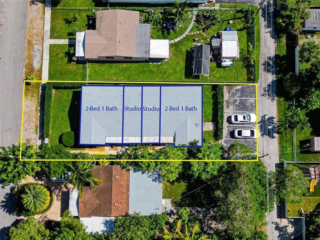 2432 Sherman Street, Hollywood, FL 33020 photo 2