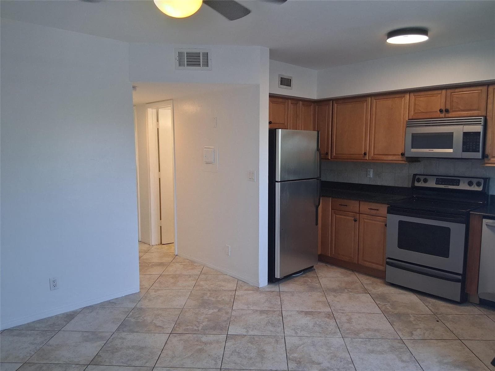 505 NE 20 Avenue # 217, Deerfield Beach, FL 33441 photo 3