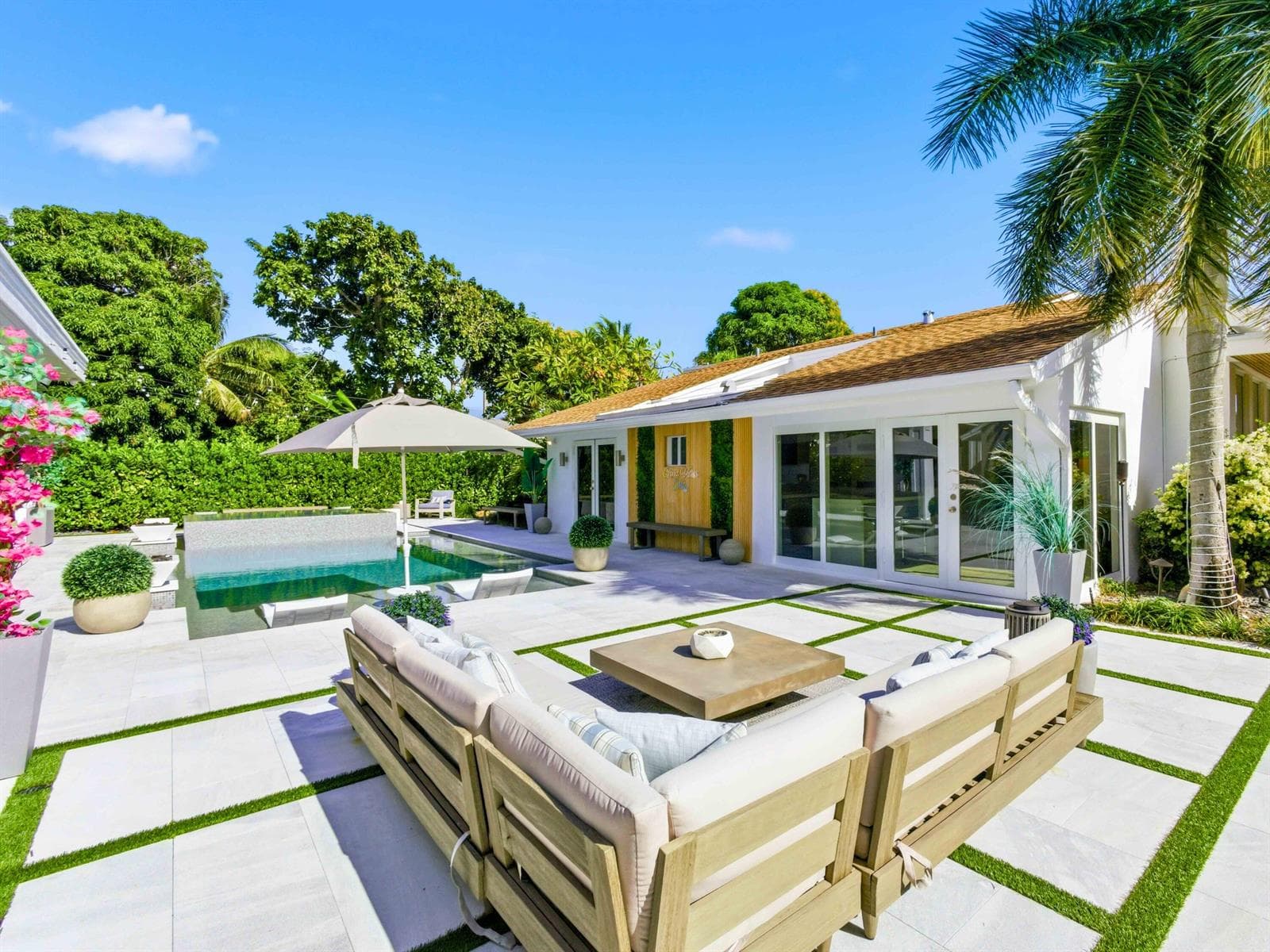 2210 NE 3rd Ave Avenue, Delray Beach, FL 33444 photo 5