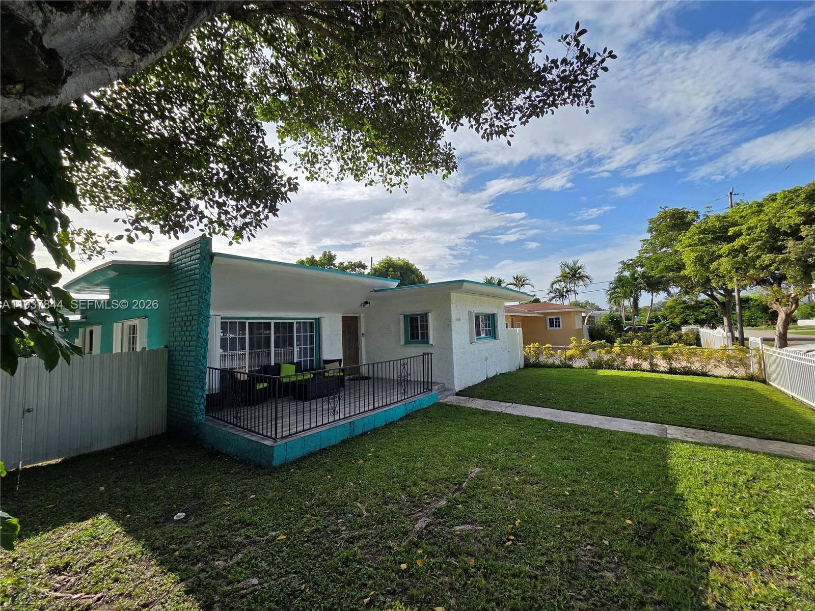 13895 NE 11th Ave, North Miami, FL 33161 photo 3