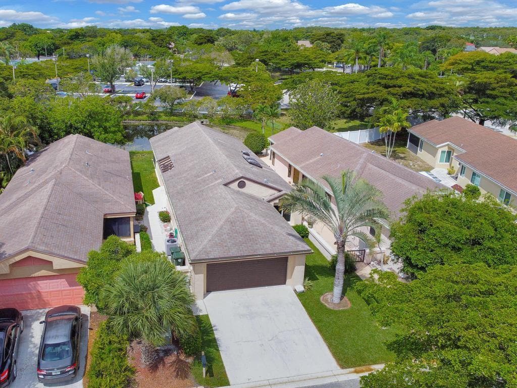 2251 NW 34th Terrace, Coconut Creek, FL 33066 photo 5