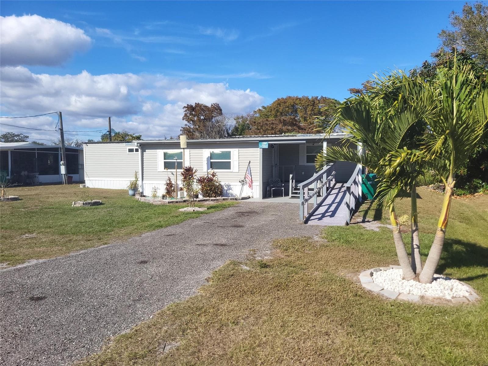 4037 SE 27th Street, Okeechobee, FL 34974 photo 2