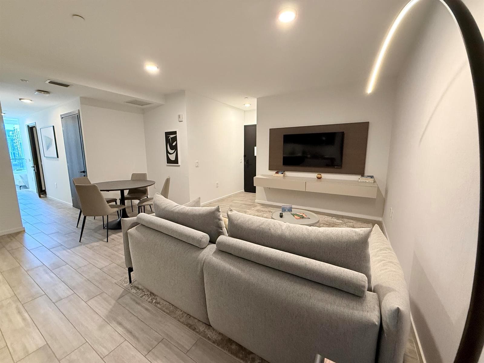 398 NE 5th Street # 1715, Miami, FL 33132 photo 4