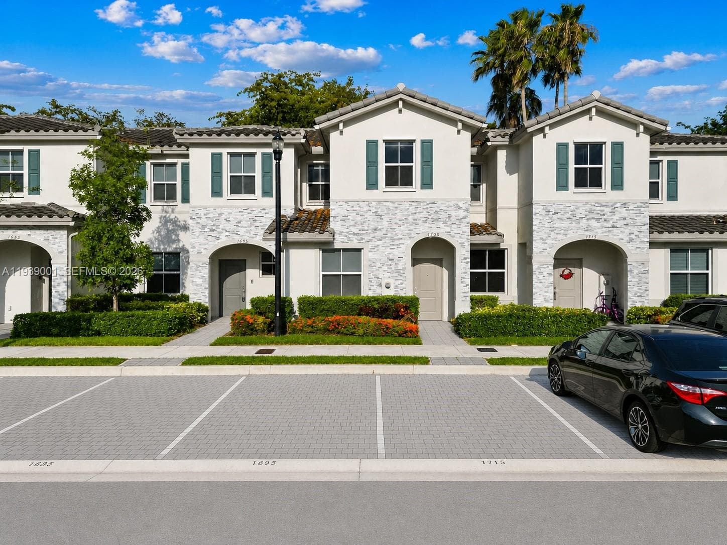 1705 SE 27th Rd, Homestead, FL 33035