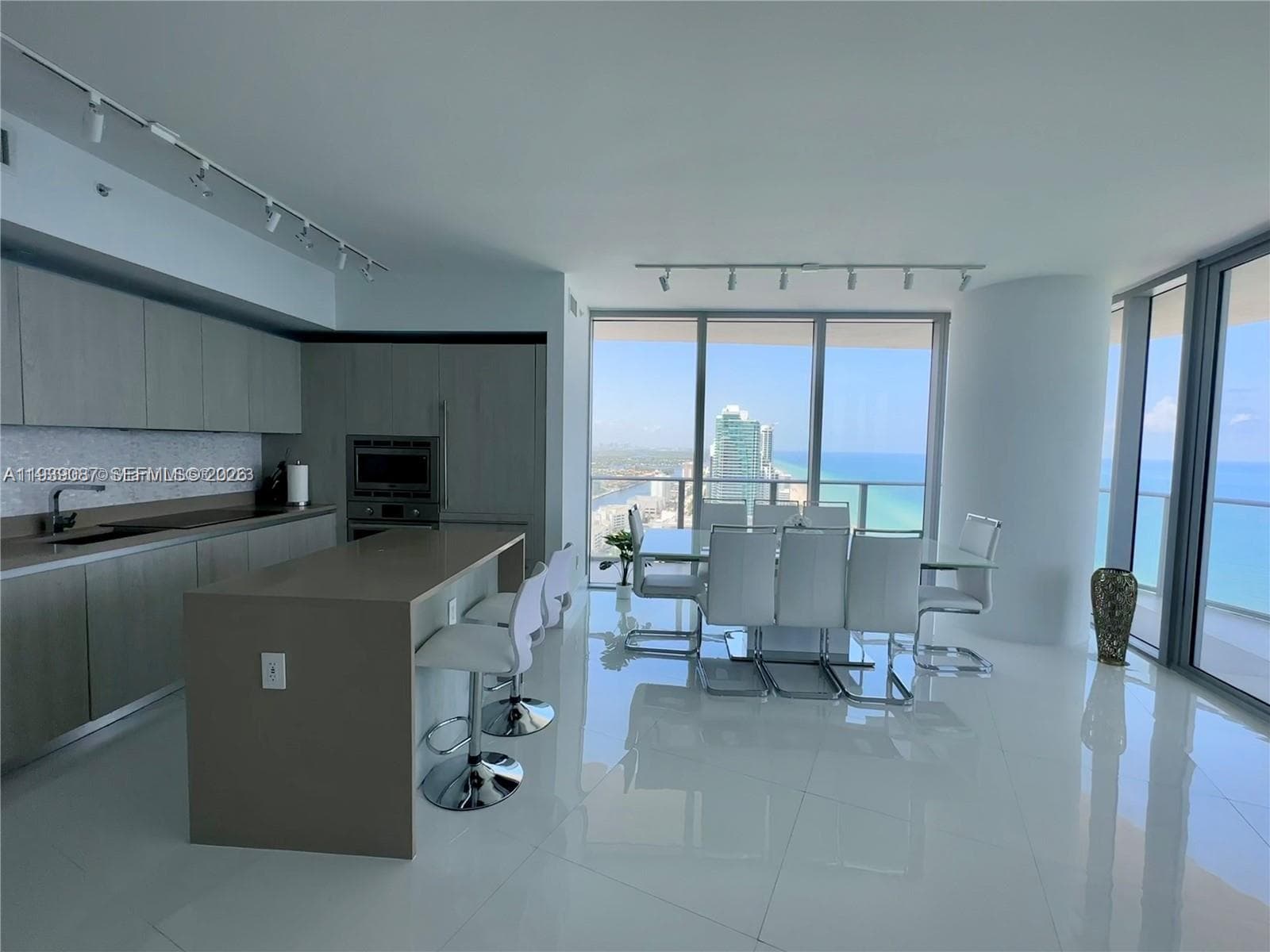 4111 S Ocean Dr # 2902, Hollywood, FL 33019 photo 2